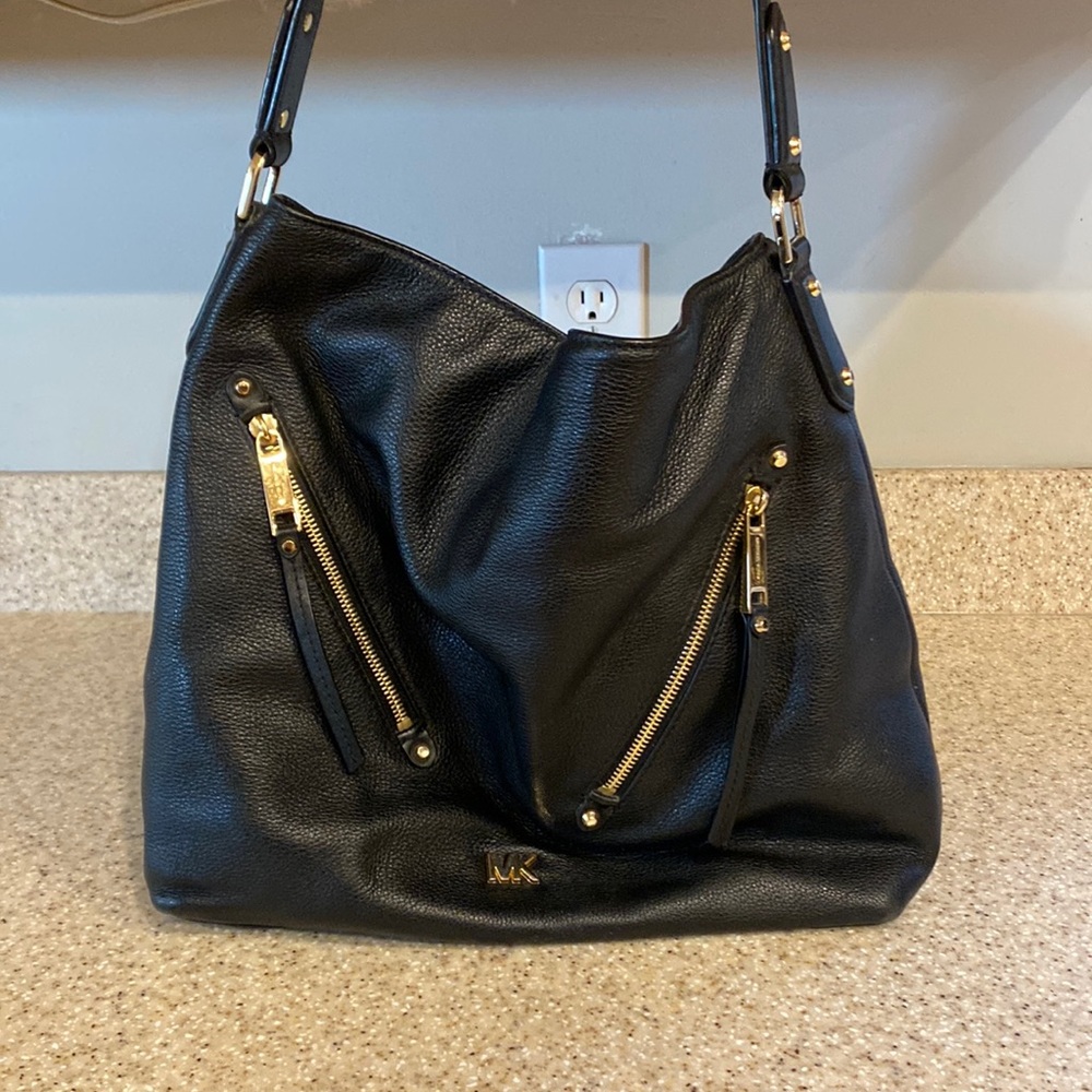 Michael kors black purse